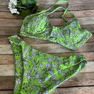 Zaful Women's Green & White Floral Print Bikini Size XL/US Size 10